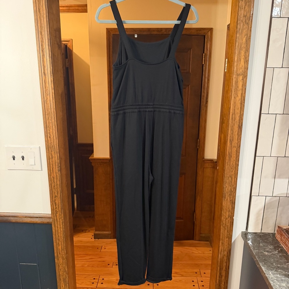 Club Monaco Jumpsuit - Picture 4 of 9